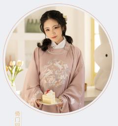 拾月-资料图