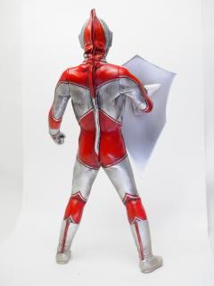 CCP 1/6 Tokusatsu Series 归来的奥特曼 奥特之盾 ver.-资料图