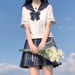 誉迟中·水手服-资料图