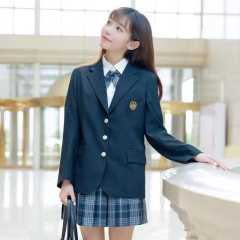 藤泽高·西服-资料图