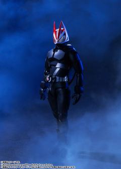 SHF 假面骑士极狐 登陆形态-资料图