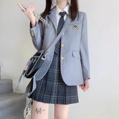 京吉高·西服-资料图