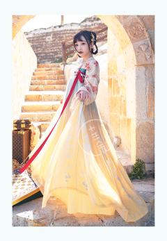 长命缕·龙女-资料图