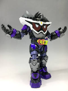SHF 假面骑士Genmu God Maximum Gamer Level 1 000 000 000-资料图