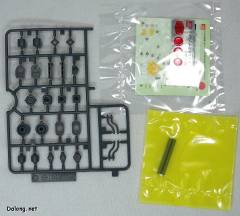 MG MS-06R-2 高机动型扎古Ⅱ Ver. 2.0 强尼·莱汀专用机-资料图