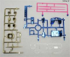 MG FF-X7 核心战机 RX-78-2 元祖高达 钛金属色电镀版-资料图
