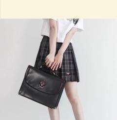 熊本熊制服包-资料图