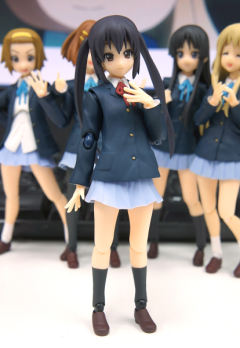 figma#059 琴吹? 制服ver.-资料图