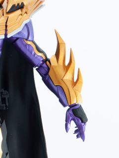 SHF 假面骑士王剑 邪王之龙-资料图