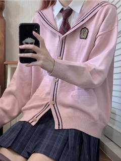 开衫毛衣-资料图