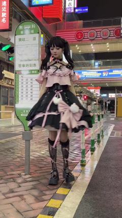 红眼兔子-资料图