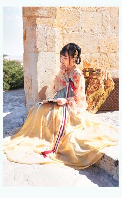 长命缕·龙女-资料图