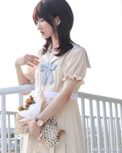 月沼小姐·盛夏服-资料图