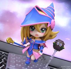 粘土人 #1596 黑魔导少女-资料图