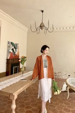 花园日记-资料图
