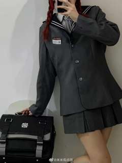 梨山高校 西服-资料图