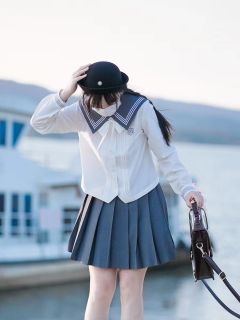 栗野丘·衬衫-资料图