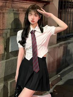 辣妹收腰衬衫-资料图