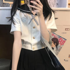 小泉野中·水手服-资料图