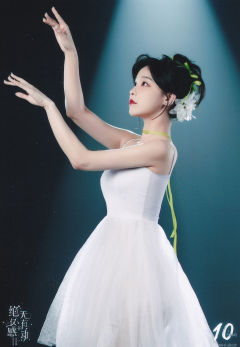 王晓佳 十周年内封 ver.A