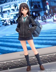 figma#252 涩谷凛 Cinderella Project ver.-资料图