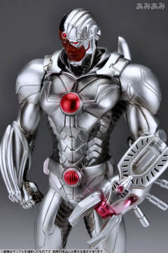 DC Comics New 52 ARTFX+ 赛博格-资料图