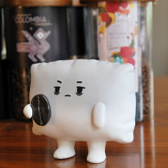 豆豆眼黑黑-资料图