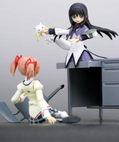 figma#SP-039 鹿目园&丘比 制服ver.-资料图