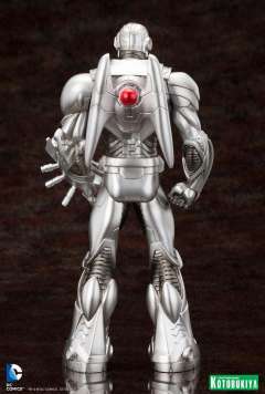 DC Comics New 52 ARTFX+ 赛博格-资料图