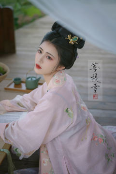 《浮生梦事》蔷薇粉-资料图