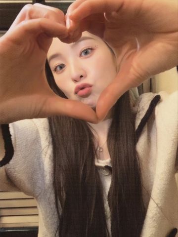 专卡姐 Reve verA.