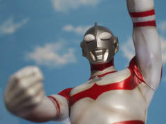 CCP 1/6 Tokusatsu Series 葛雷奥特曼 溶解光线 ver.-资料图