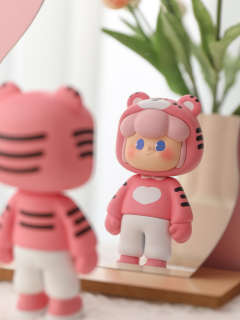 粉色小老虎-资料图