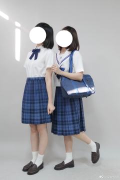 周年渐变格-资料图