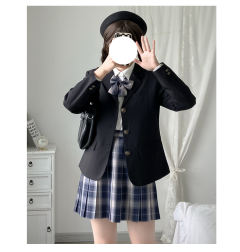 校供感西服-资料图