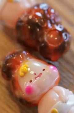 黄色款-资料图