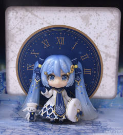 粘土人 #1539 初音未来 雪初音 2021 Glowing Snow Ver.-资料图