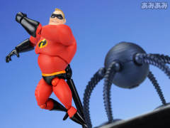 Revoltech Revoltech Pixar Figure Collection 超能先生—巴鲍伯-资料图