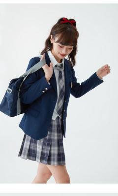 玫瑰礼赞·西服-资料图