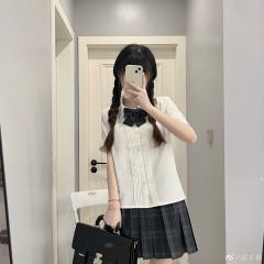 小澄中·衬衫-资料图