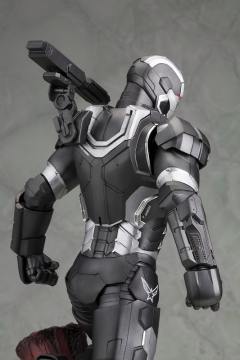 ARTFX 战争机器 -资料图