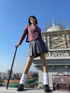星宇中 西服-资料图
