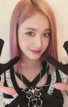 初回盘专卡 勾 ver.C