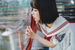 喷火龙·水手服-资料图