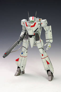 VF-1J 女武神（一条辉专用机）VF-1J Battroid Hikaru Ichijo