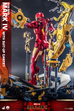 1:4比例珍藏套装 钢铁侠Mark 4连拆甲机台-资料图