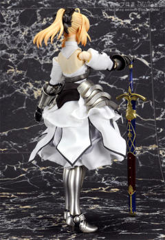 Saber Lily -资料图