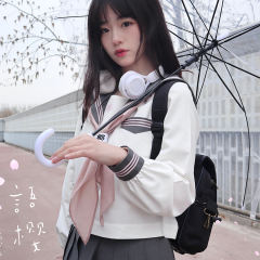 花翎女子-资料图