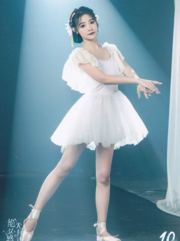 李佳恩 十周年内封 ver.B