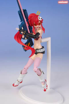 Yoko Littner -资料图
